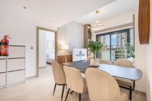 Urban Family Home minutes from Downtown