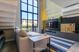 Apto cond. c piscina e acad. 350m da praia JPR212