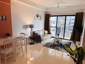 Mocha Private 1 5 BHK Apt Amanora Park Town