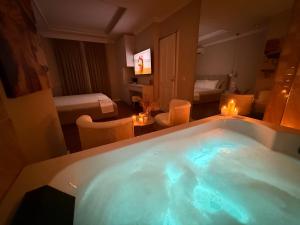 Lunarist Luxury Jacuzzi Suites in Blloku Tirana