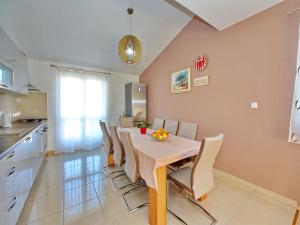 Apartment in Bibinje near Pebble Beach