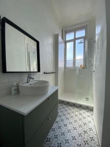 Appartements Charmant 2 pieces lumineux en plein centre historique : photos des chambres