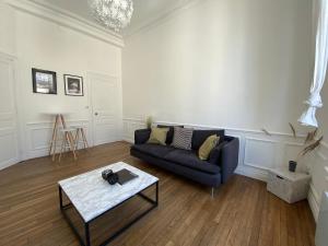 Appartements Charmant 2 pieces lumineux en plein centre historique : photos des chambres