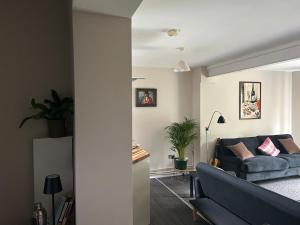 Affordable 5-bed family home overlooking the popular West Park