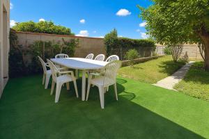 Appartements House with Garden, Terrace, Barbecue and Parking : photos des chambres