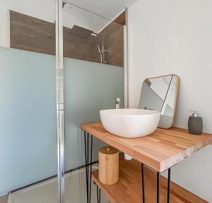 Appartements House with Garden, Terrace, Barbecue and Parking : photos des chambres