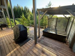 Villa Hile - 8 hengen mökki, rauhallinen sijainti Himoksen ytimessä