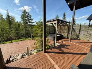 Villa Hile - 8 hengen mökki, rauhallinen sijainti Himoksen ytimessä