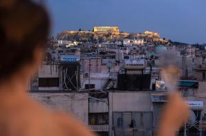Private Rooftop Jacuzzi with Acropolis Views