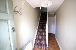 3 Bed Family House and Garden