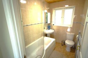 3 Bed Family House and Garden
