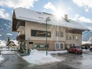 Apartment in Sankt Michael near Ski Slopes