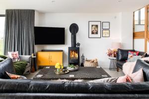 Minety Lake 07 Lower Mill Estate The Cotswolds