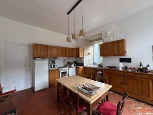 Maisons de vacances Large charming property : photos des chambres