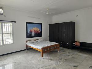 Shiva Shambo Home Stay - Entire Villa