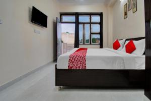 Hotel O Shree Shyam Palace