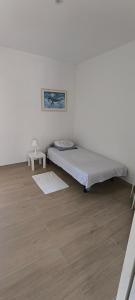 Grand appartement 3 chambres a 50 m de la plage