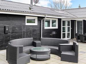 10 person holiday home in Hadsund-By Traum