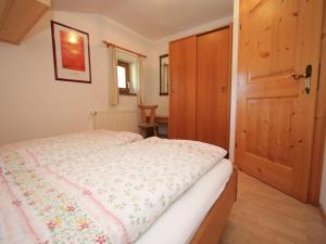 Apartment in Embach near Gastein Ski Area