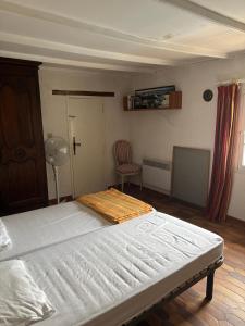 Villas Mas provencal avec piscine privee proche Bandol : photos des chambres