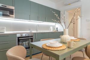 S&M APARTMENTS "Casa Luna" Appartamento di lusso con giardino a Monza