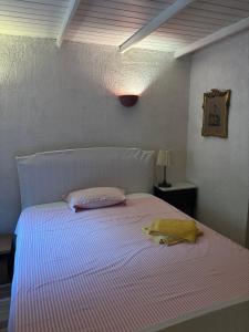 Villas Mas provencal avec piscine privee proche Bandol : photos des chambres