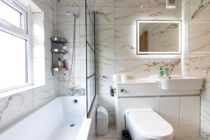 Perfect Booking Stylish 2 Bed Home In Stockport