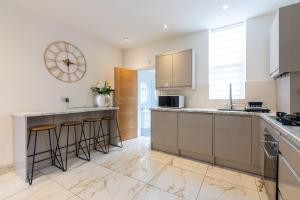 Perfect Booking Stylish 2 Bed Home In Stockport