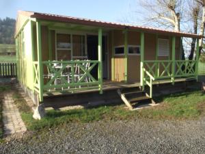 Campings camping aire du gros pre : Chalet 3 Chambres