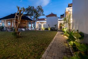 Villa Sakura III Seminyak