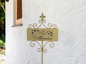 Lakeside Comfort with Balcony