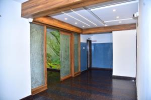 VRB Hotel and Restaurant