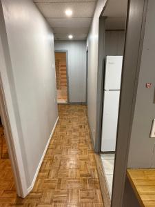 Montreal Accommodation Steps Downtown 17mins airport