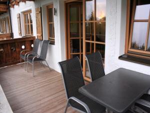 Chalet in Kirchberg near Ski Lift & Sauna