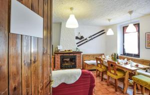 2 Bedroom Lovely Apartment In Ponte Di Legno
