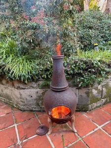 Cottage on Cliff sunset, relaxing and warm