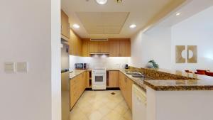 Vacationer Holiday Homes I Luxe 1 Bed l Scenic Marina Views l Dubai Marina