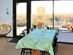 6 person holiday home in Hadsund