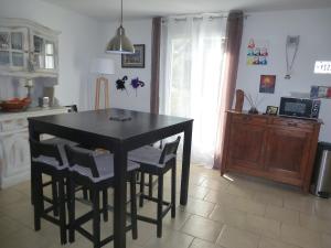 Maisons de vacances Villa avec Piscine au coeur de la campagne provencale : photos des chambres
