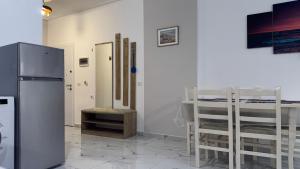 Orges Apartment - Top-Lage in Saranda mit Balkon und Meerblick