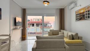 Orges Apartment - Top-Lage in Saranda mit Balkon und Meerblick