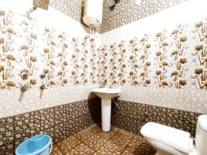 CRYSTAL HOMESTAY & PG - Secure, Budget and Comfortable Stay