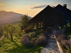 Котедж Хада-Галів Пісня гір