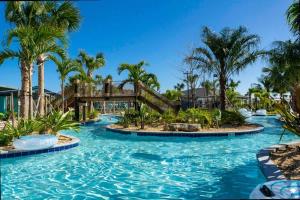 Splendid 5Bd Close to Disney at Storey Lake 4251