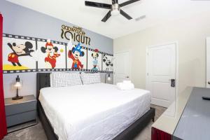 Stunning 4Bd Close to Disney with Pool at Storey Lake 4369