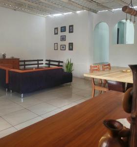 Genovesa Family home