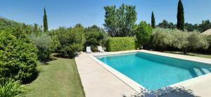 Maisons de vacances Maison de charme en Luberon a proximite de Lourmarin piscine privee et grand jardin : photos des chambres