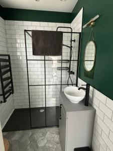 Basin Road 2 Bed House