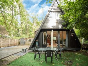 Lanaken Lakeside Cabin Stay - Ubytování bez kategorie ve městě Lanaken