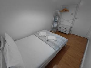 Vibrant 2 bedrooms flat in Bricklane